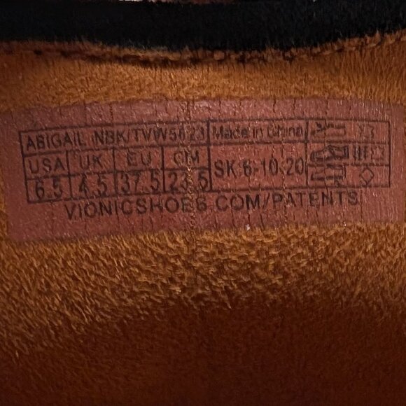 Vionic Abigail Lace-up Arch Supportive Shoe in Black - Picture 2 of 16